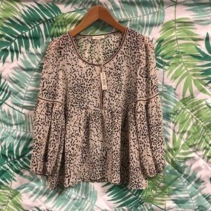 NWT Max studio blouse size M